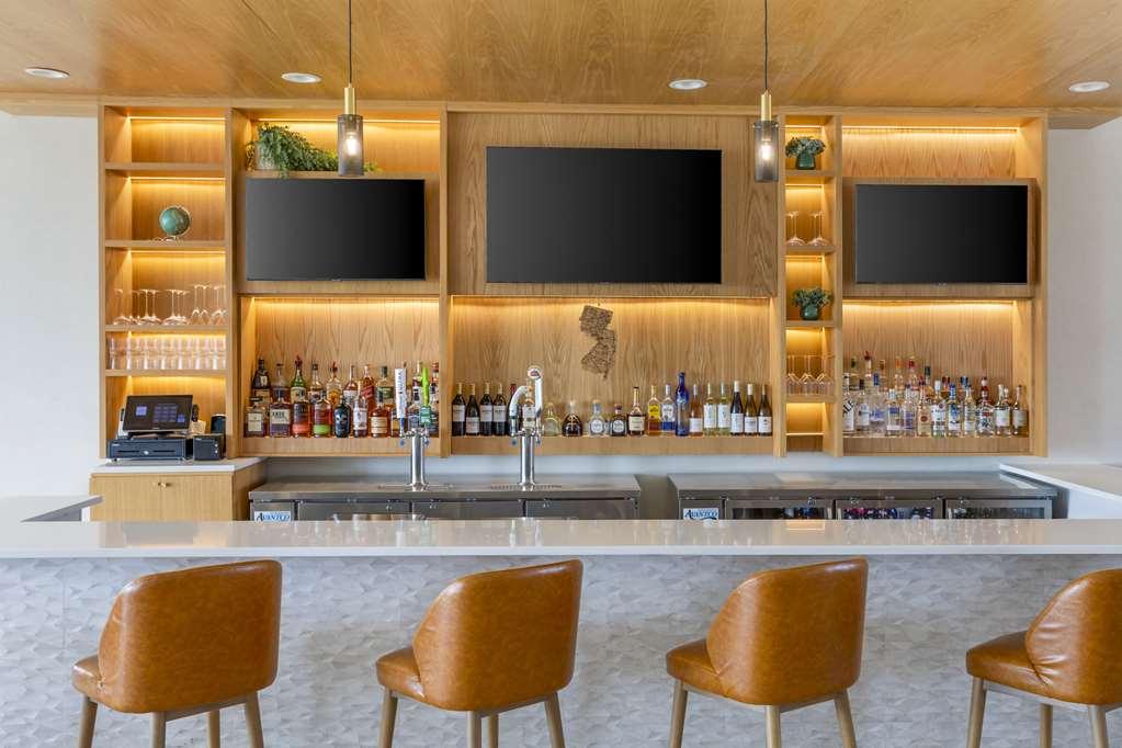 Comfort Inn & Suites Newark Liberty International Airport Restaurant foto